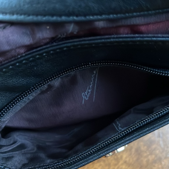 Etienne Aigner Vintage Black Leather Crossbody - Picture 10 of 16